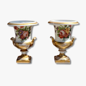 pairs-of-vases-in-porcelain-of-peers-19th
