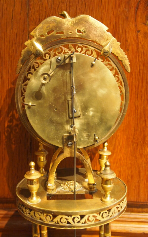 clock-skeleton-by-bergmiller-paris-4
