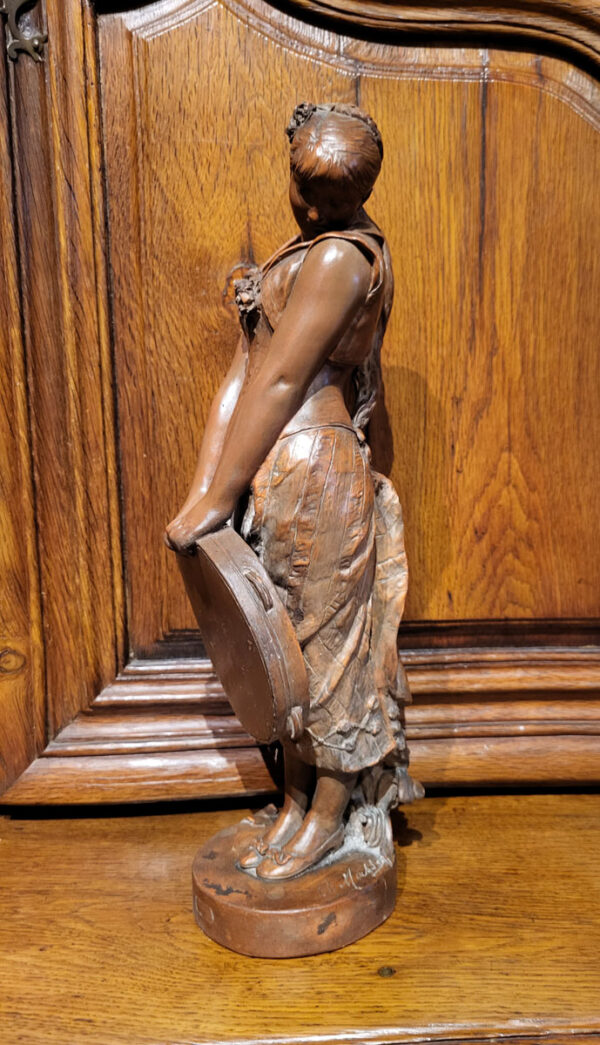 une-sculpture-terre-cuite-jeune-fille-au-tambourin-by-rene-charles-masse-1