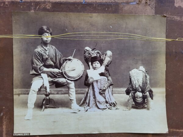 oil-on-cardboard-young-japanese-acrobats-by-louis-dumoulin-4