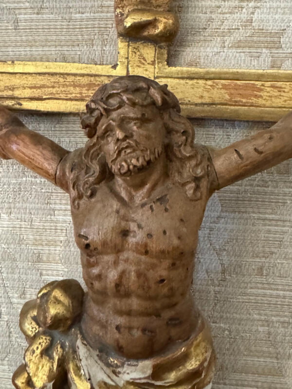 un-christ-en-bois-dore-fin-17-eme-3