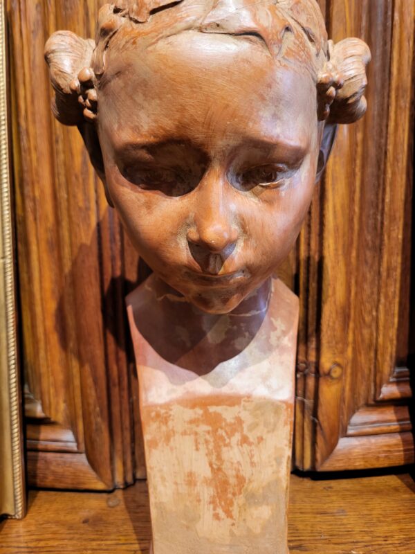 buste-de-femme-en-terre-cuite-par-eugene-piron-1