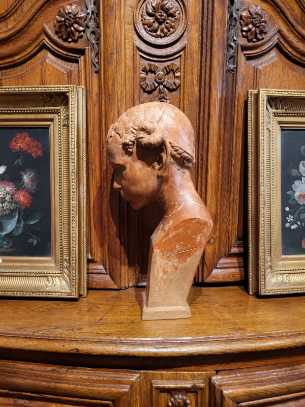buste-de-femme-en-terre-cuite-par-eugene-piron-3