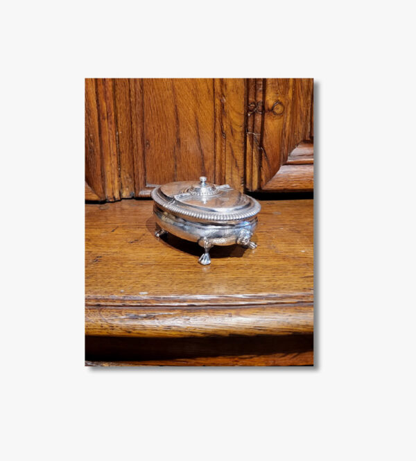 une-boite-a-epice-plaque-18-eme